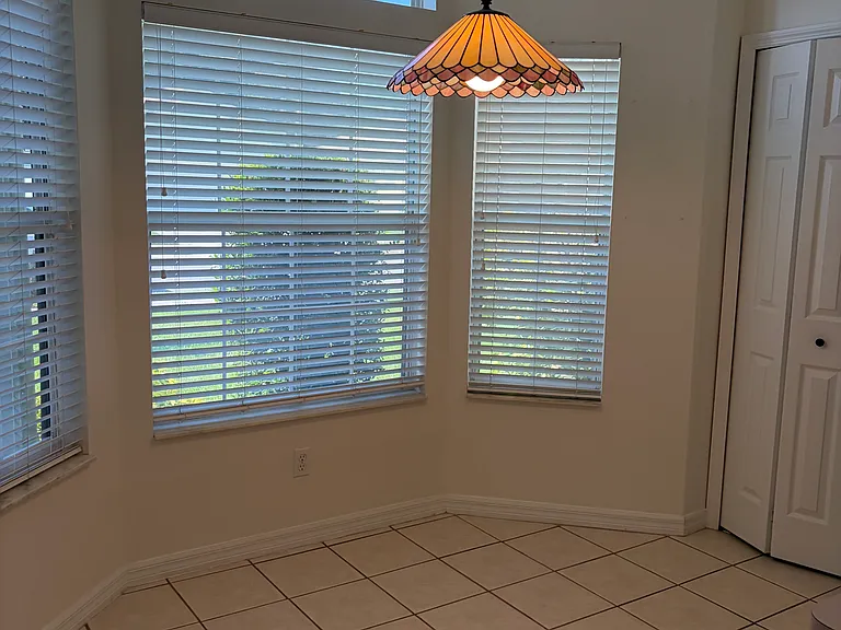 2361 White Sands Ct NE — Photo 3