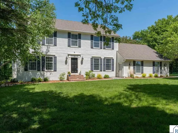 75 Telemark Dr, Mankato, MN 56001