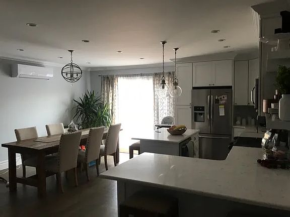 3rd image of 6244 60th Ave