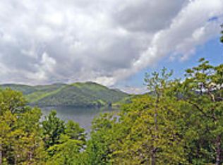 158 Arrowhead Point W, Franklin, NC 28781