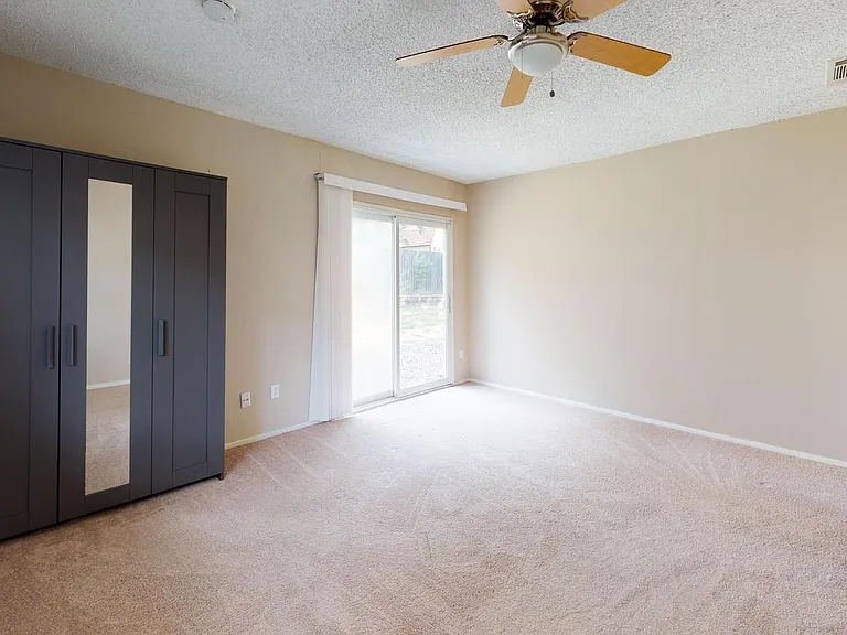 7209 Ellis Rd — Photo 11