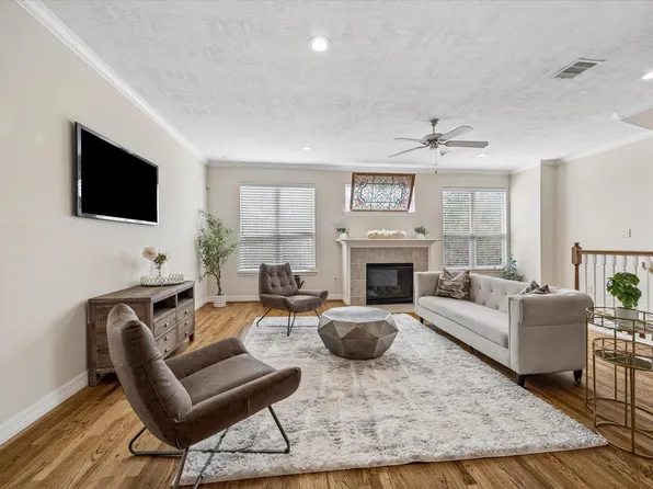 1807 Stacy Crst, Houston, TX 77008