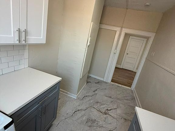 2nd image of 329 Park Ave #15