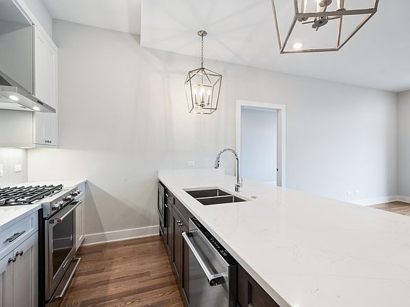5th image of 1530 N Halsted St #3C