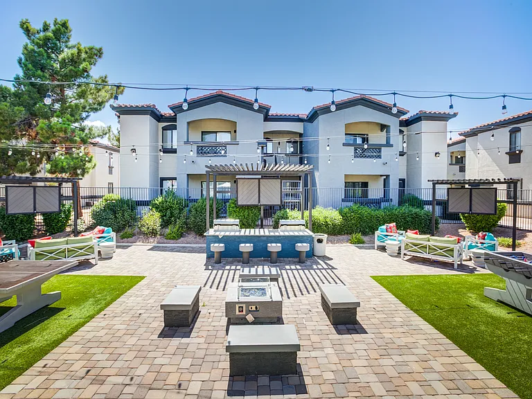 Outdoor Game Area & Grilling Stations