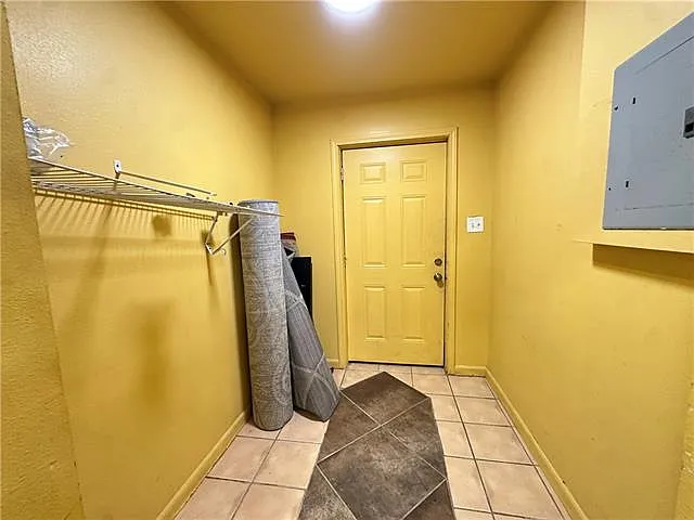 1500 Madison St #3 — Photo 6