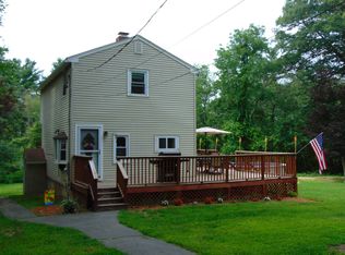 22 Riverview Dr, Middleton, MA 01949