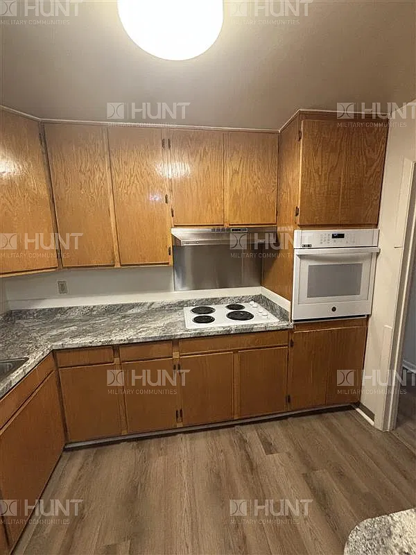 4 bed, 1265 sqft, $1,800 — Photo 4