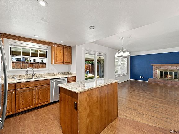 3rd image of 5157 S Flower Street