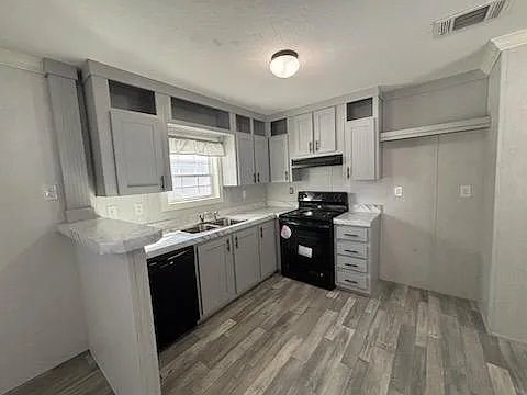 4000 24th St N #156 — Photo 4