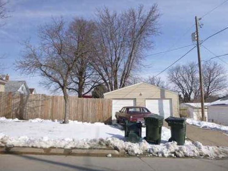 2nd image of 524 S Fairmount St