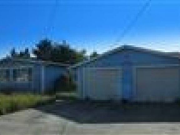 4th image of 2150 Lagoon Ave