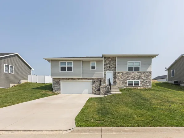 3416 Amandas Way, Cuba City, WI 53807