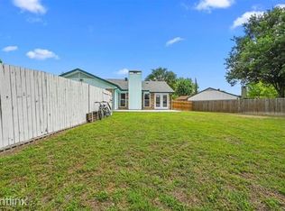 1502R Reisen Dr, Garland, TX 75040