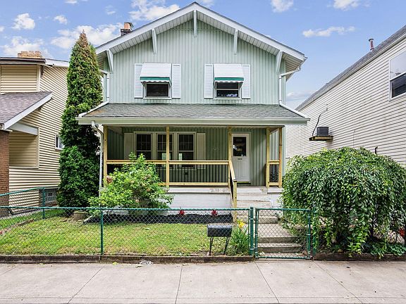 2nd image of 72 W Park Ave