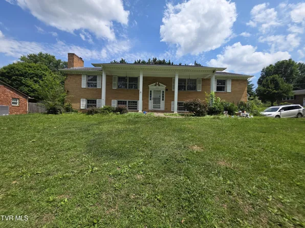 829 Julip Dr, Kingsport, TN 37663