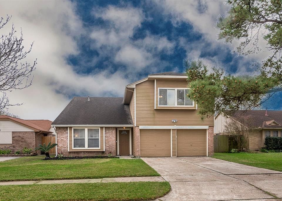 1st image of 10830 Mesquite Dr