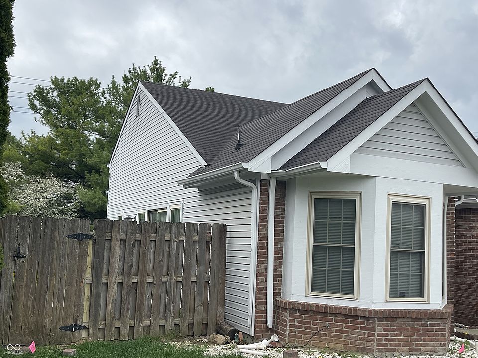 2nd image of 4915 Peony Pl