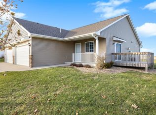 4422 Calder Dr, Marion, IA 52302