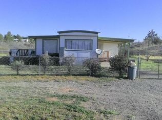 17240 E Meadow Ln, Mayer, AZ 86333