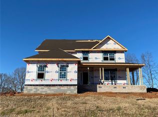 8003 Hacker Dr #29, Stokesdale, NC 27357