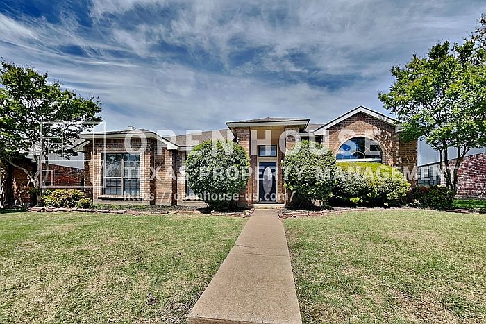 1st image of 4418 Santa Cruz Ln