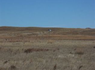 7446 N Johnson Rd, North Platte, NE 69101