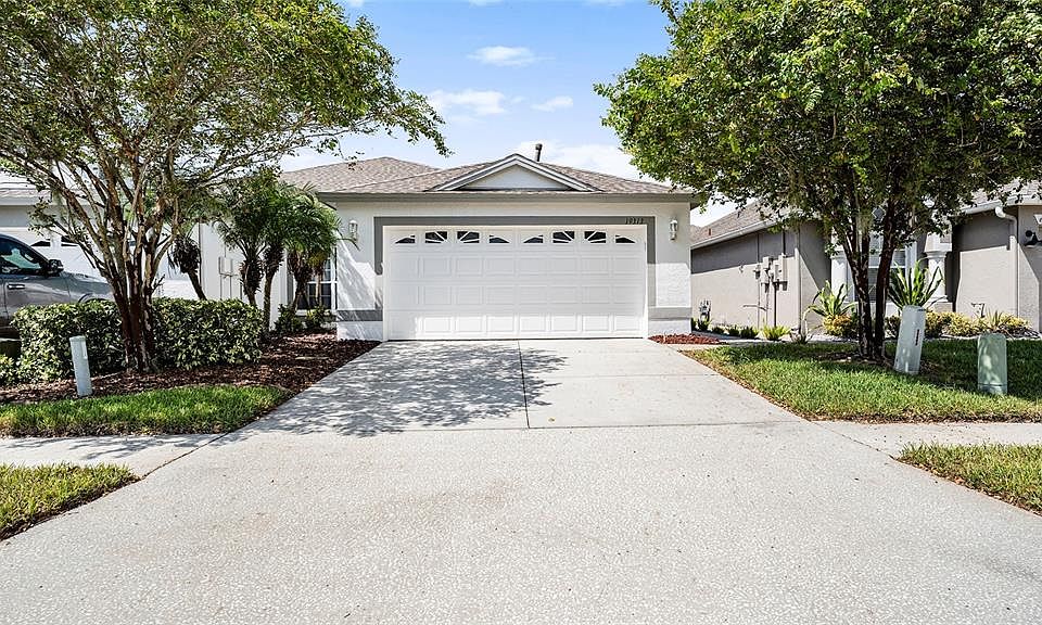 1st image of 19313 WEYMOUTH DRIVE