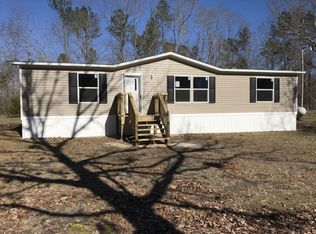 1126 Pond Dr, Eastover, SC 29044