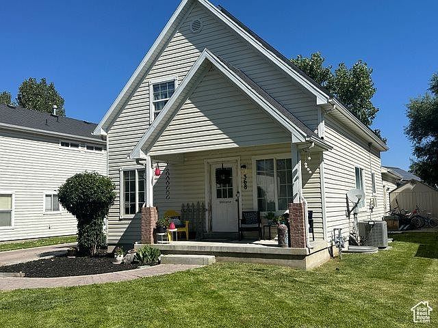 1st image of 368 W Plum Pl N