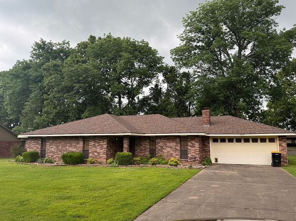 307 Washington Dr