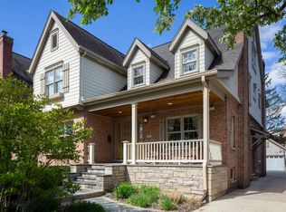 4048 Grove Ave, Western Springs, IL 60558