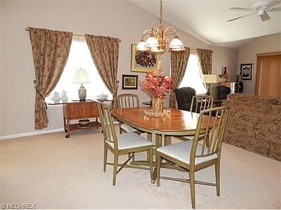 4th image of 3862 Dartford Ln