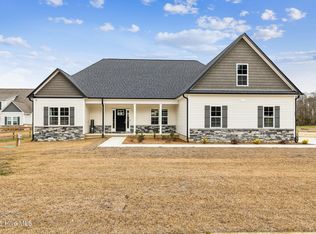 601 Ai Taylor Rd, Richlands, NC 28574