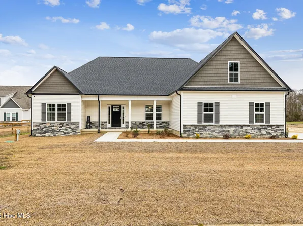 601 Ai Taylor Road, Richlands, NC 28574