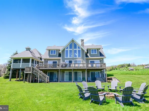 108 Lakefront Links Dr, Swanton, MD 21561