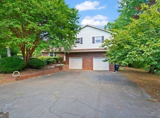 149 Devonwood Dr, Calhoun, GA 30701