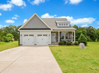 1000 Maduro Ct, Zebulon, NC 27597