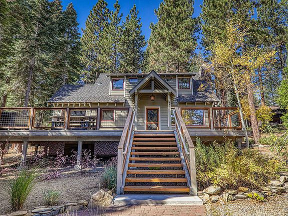3rd image of 4465 Huckleberry Ln