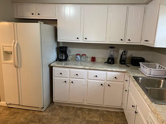 5th image of 8509 Ashwood Dr