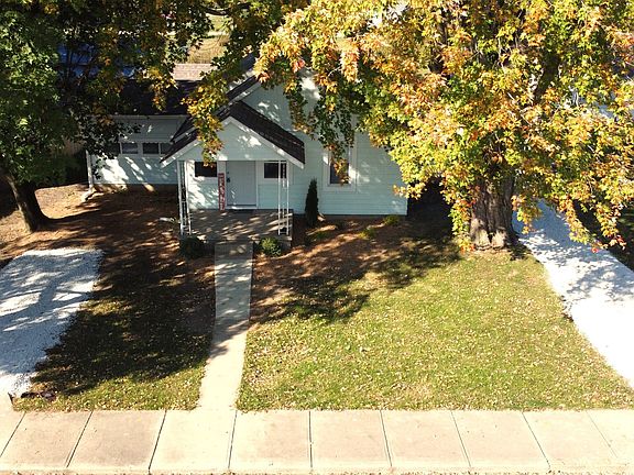3rd image of 26 N Superior St
