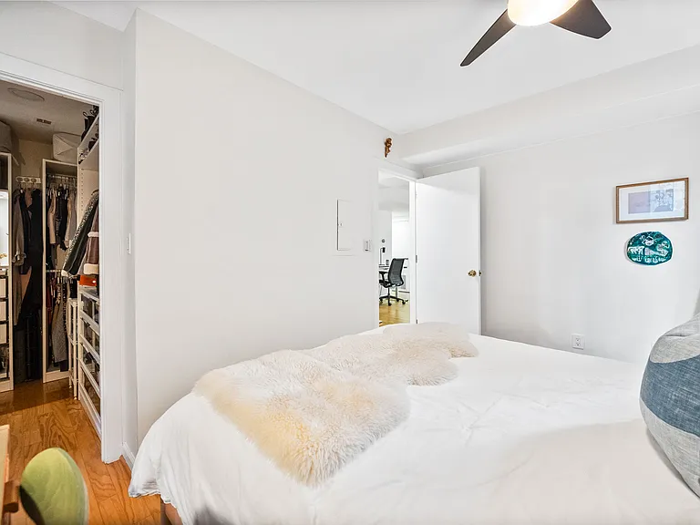 2611 Adams Mill Rd NW #T5 — Photo 16