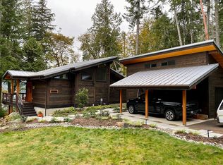 19832 NW Stavis Bay Rd, Seabeck, WA 98380