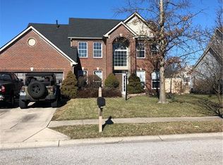 12732 Crystal Pointe Dr, Indianapolis, IN