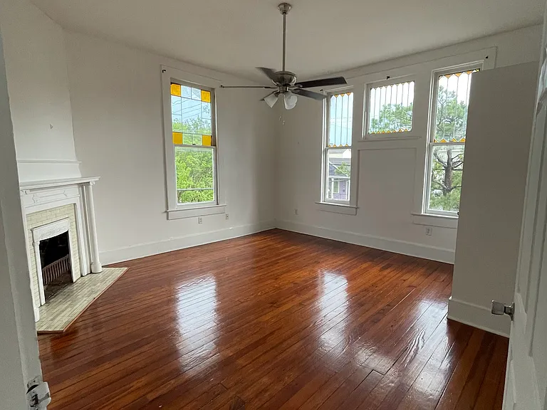 1303 General Pershing St — Photo 4
