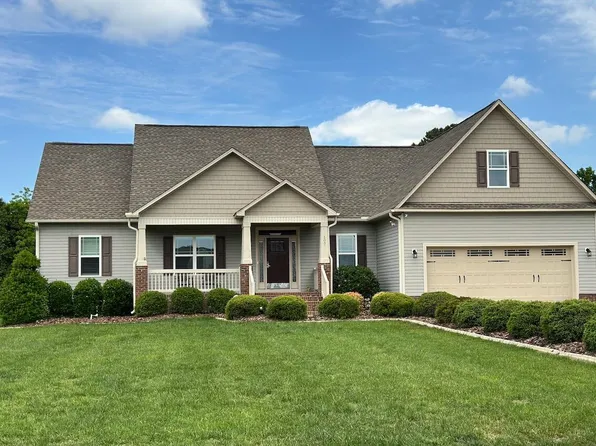 107 Norwood Dr, Clayton, NC 27527