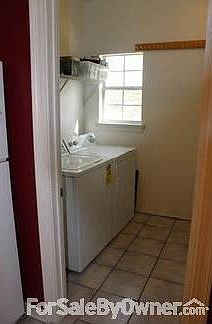 MASTER BATH
						:
						ALSO INCLUDES SEPARATE SHOWER