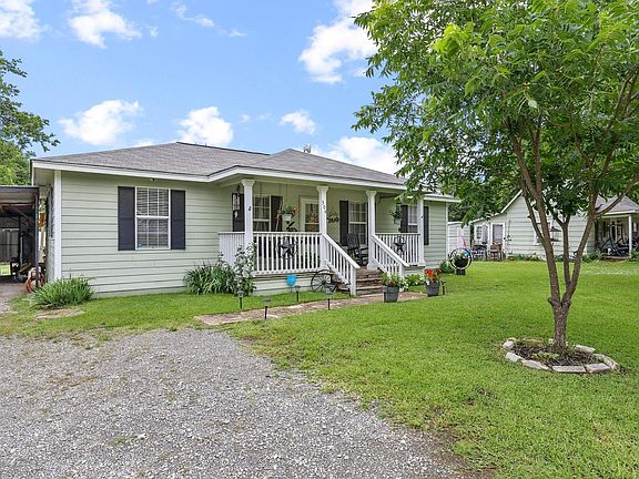 5th image of 304 Lee St