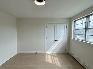 929 Tyson Ave #B3, Philadelphia, PA 19111