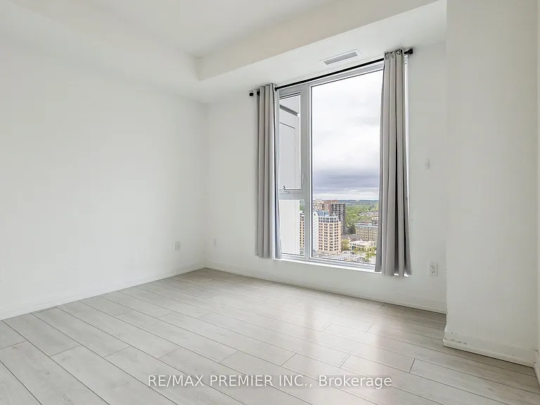 55 Duke St W #1709 — Photo 39